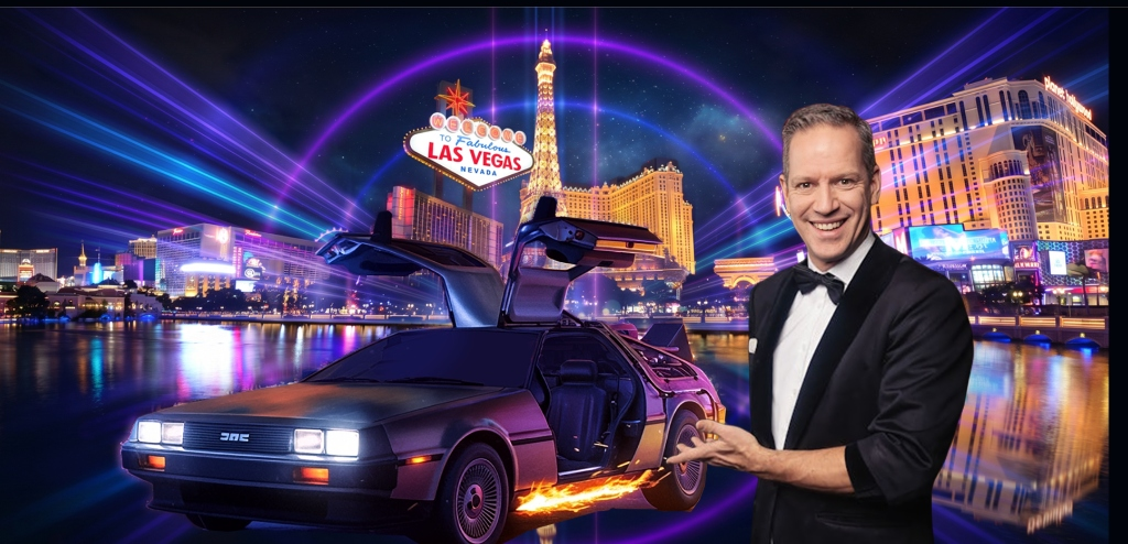 Alexander Krist im Smoking mit DeLorean in Las Vegas